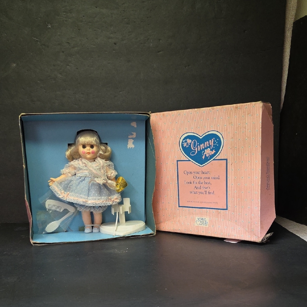 Vintage Vogue Ginny Doll original box 8 inch‎ doll Ginny nutcracker 1988